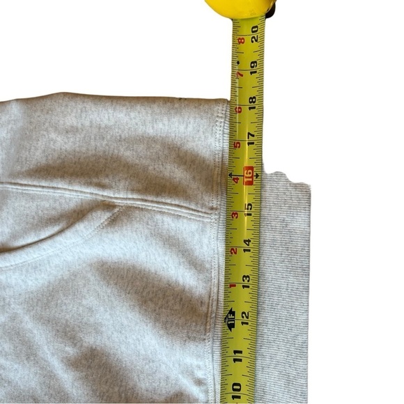 Athleta Girl Retroactive 1/2 Zip Up Pull Over EUC - Picture 7 of 12